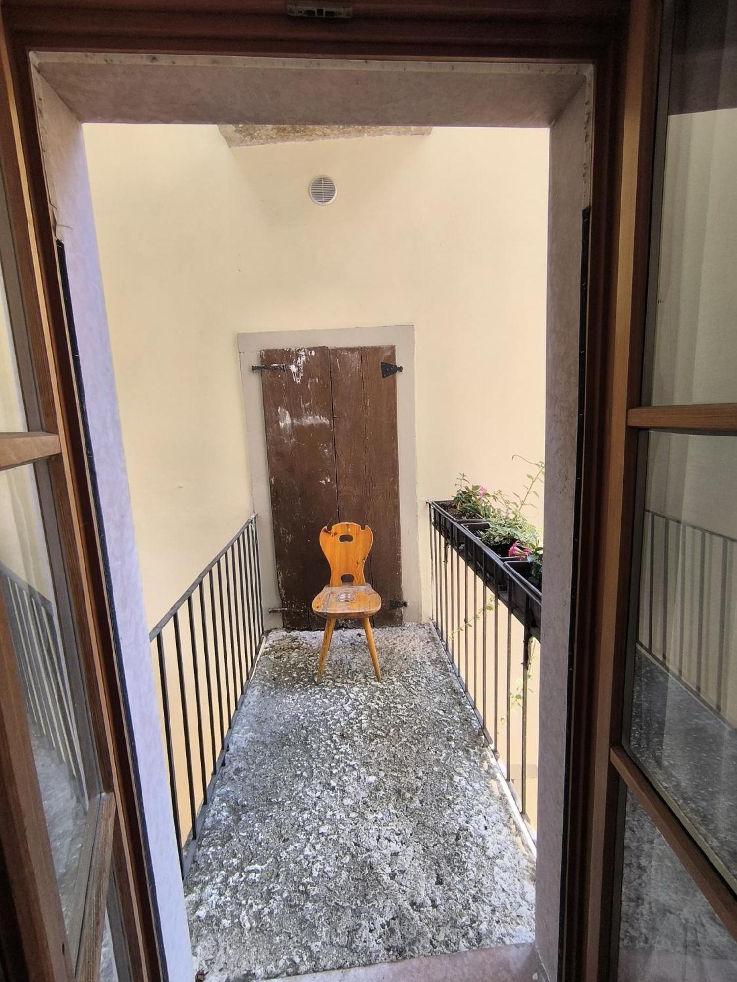 Segantini 48 Apartment Arco Luaran gambar